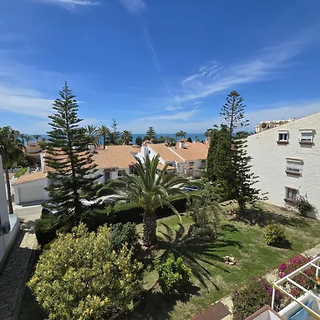 Mango With Terrace Near The Sea, Two Minutes From The Apartment *