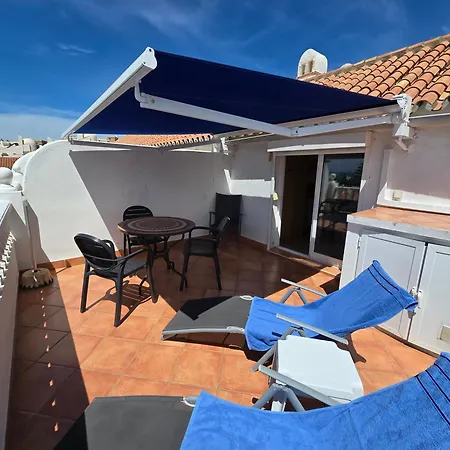 Apartment Mango With Terrace Near The Sea, Two Minutes From The Torrox