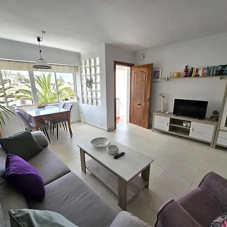 Mango With Terrace Near The Sea, Two Minutes From The Apartment Torrox