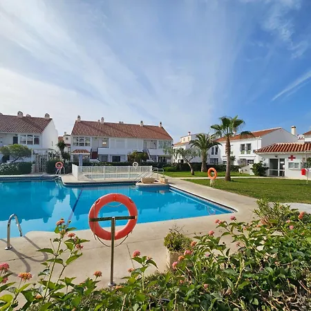 Apartment Mango With Terrace Near The Sea, Two Minutes From The Torrox